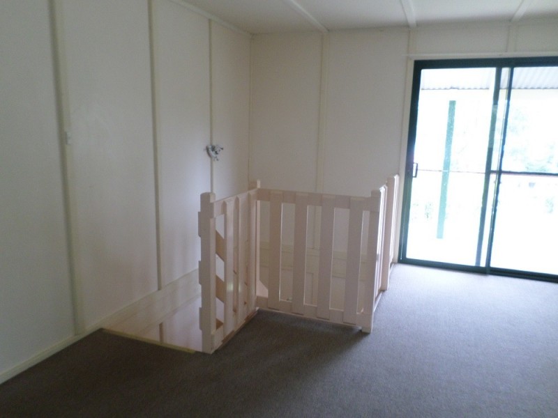 34 COONDOOROOPA DRIVE, Macleay Island QLD 4184