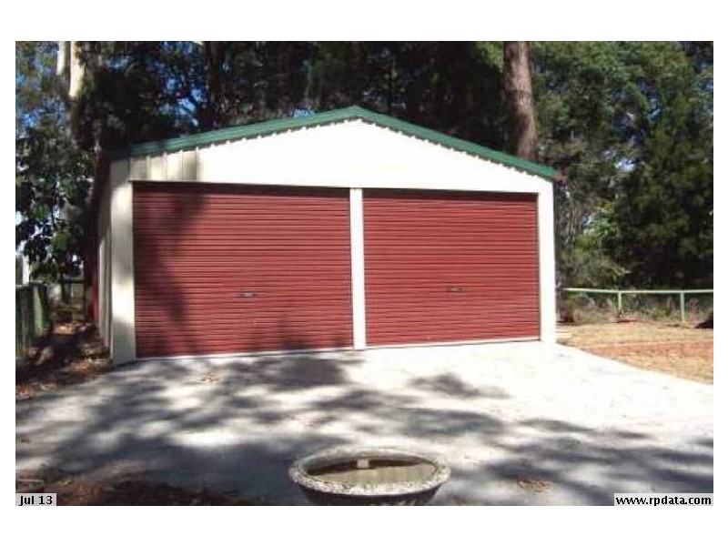 34 COONDOOROOPA DRIVE, Macleay Island QLD 4184