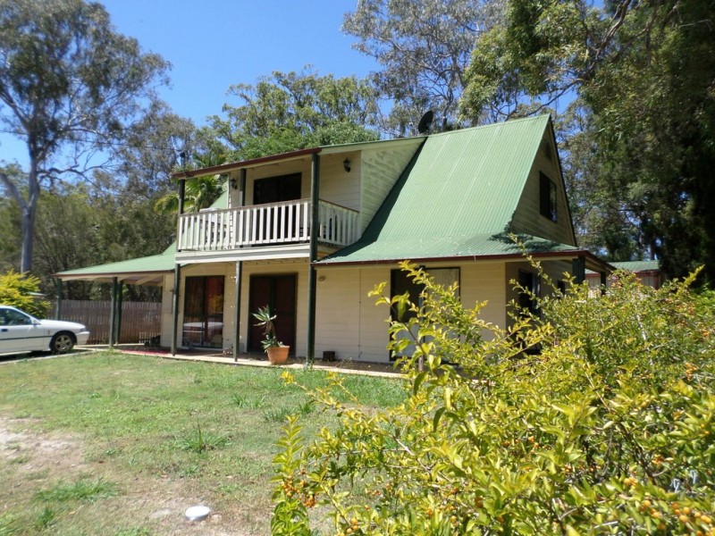 34 COONDOOROOPA DRIVE, Macleay Island QLD 4184