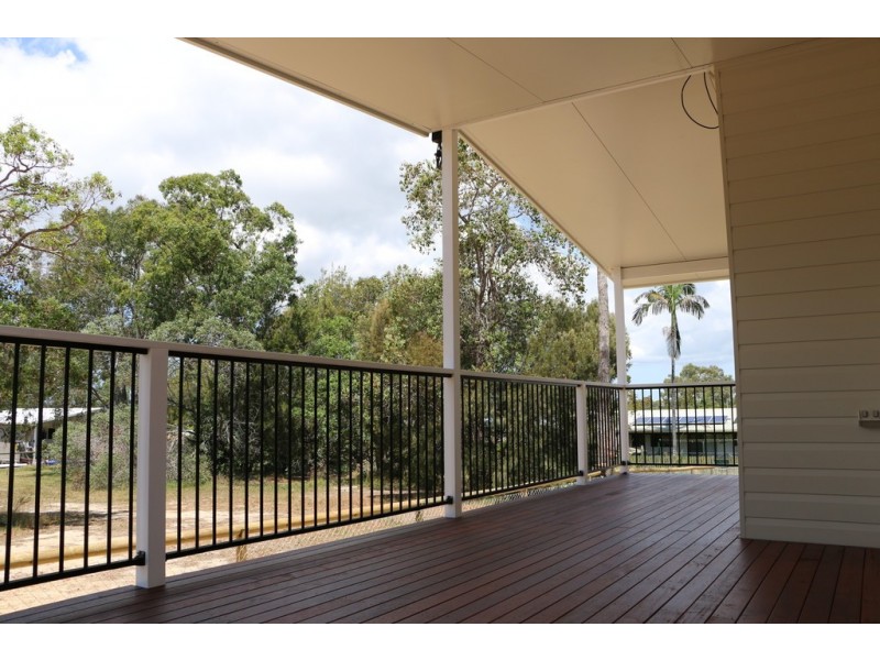 60 EASTBOURNE TERRACE, Macleay Island QLD 4184