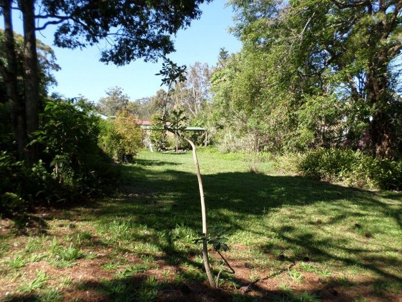 142-144 HIGH CENTRAL ROAD, Macleay Island QLD 4184