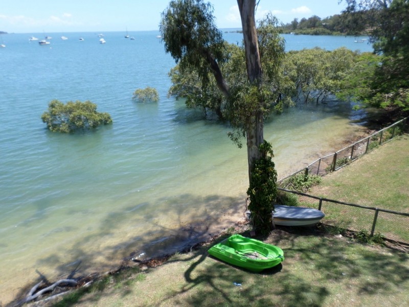 26 KIM CRESCENT, Macleay Island QLD 4184