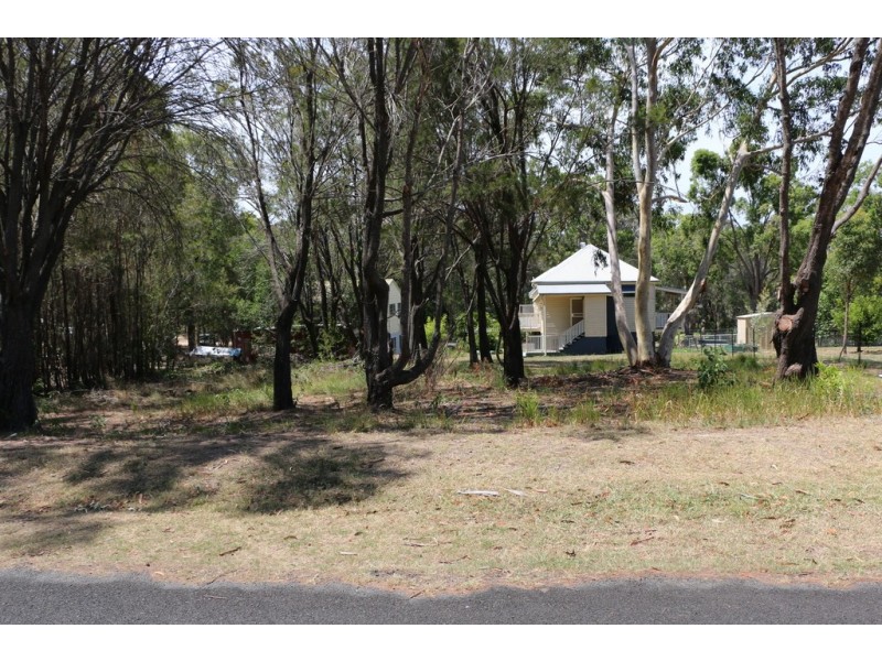 39 Barramundi Street, Macleay Island QLD 4184