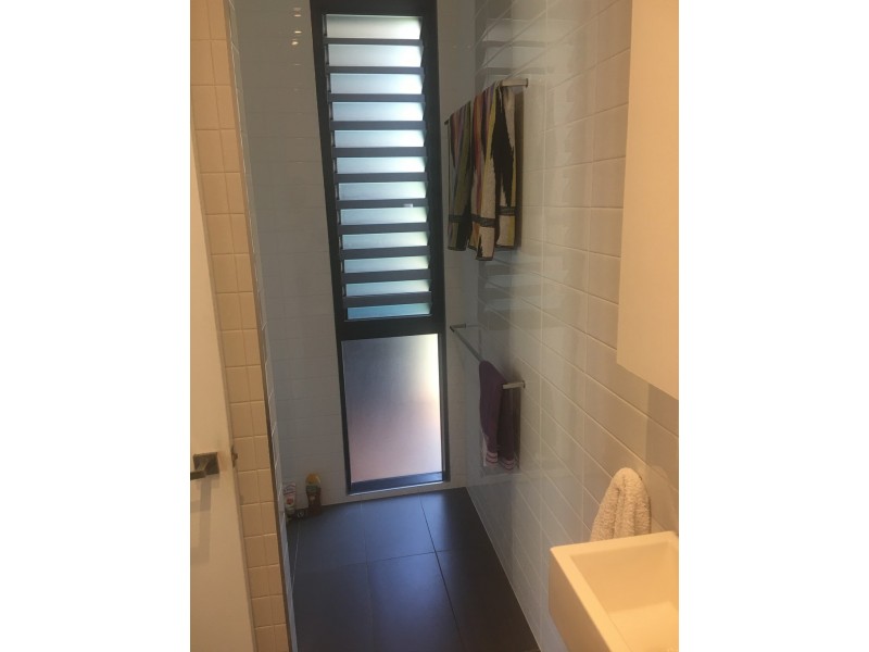 11 PRESIDENT TERRACE – HOLIDAY LET, Macleay Island QLD 4184