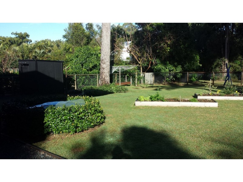 11 PRESIDENT TERRACE – HOLIDAY LET, Macleay Island QLD 4184