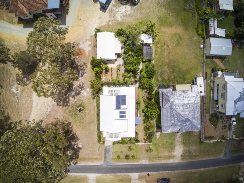 26 WILMA CRESCENT, Russell Island QLD 4184
