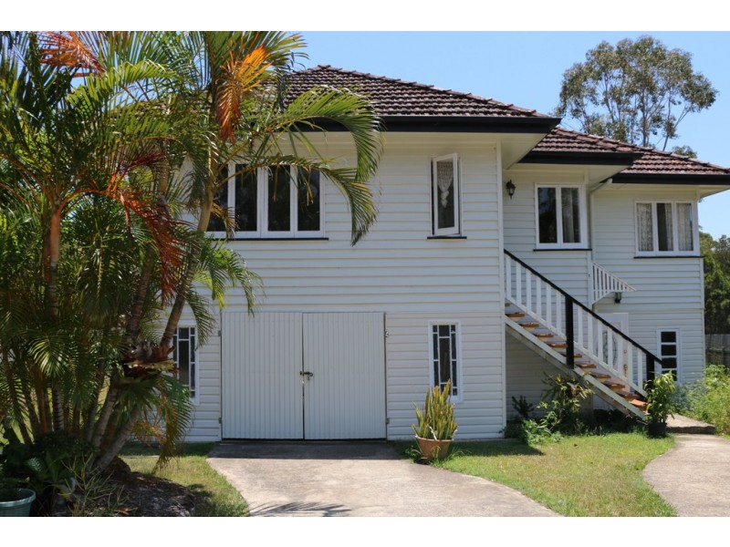 1 Oomool Street, Macleay Island QLD 4184