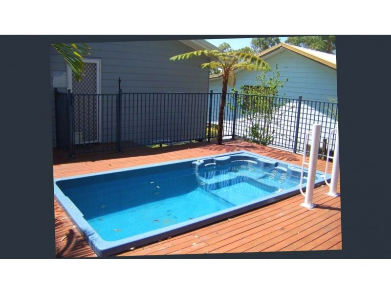 5 Golden Sands Bvd, Macleay Island QLD 4184