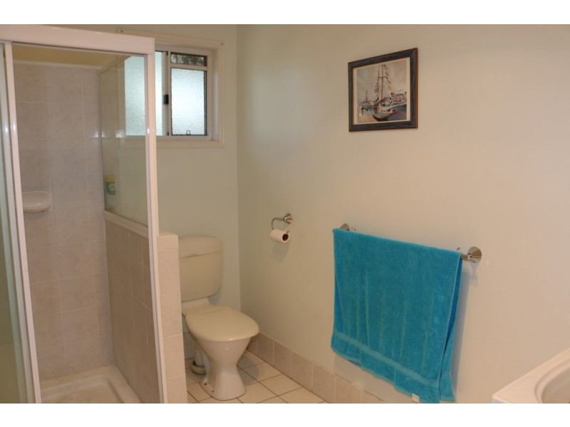 24 WANDA STREET, Macleay Island QLD 4184