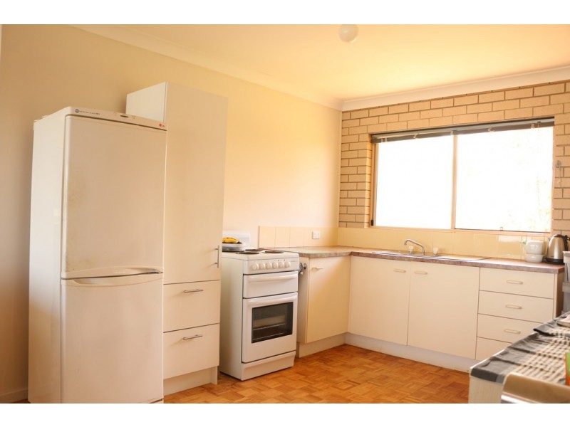 70 Western Road, Macleay Island QLD 4184