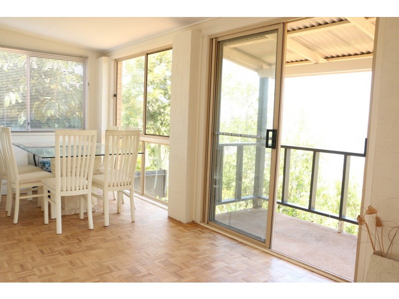 70 Western Road, Macleay Island QLD 4184