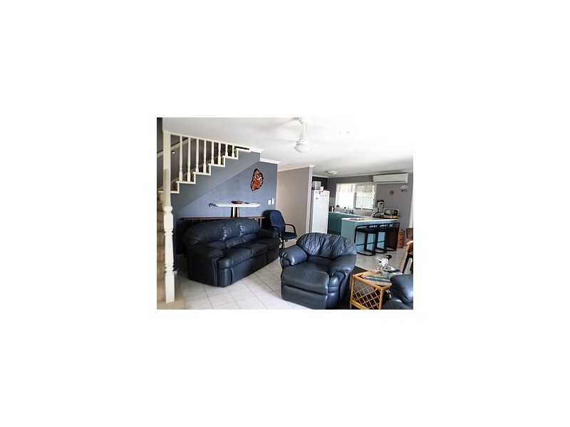 17 KOONWARRA PARADE, Macleay Island QLD 4184