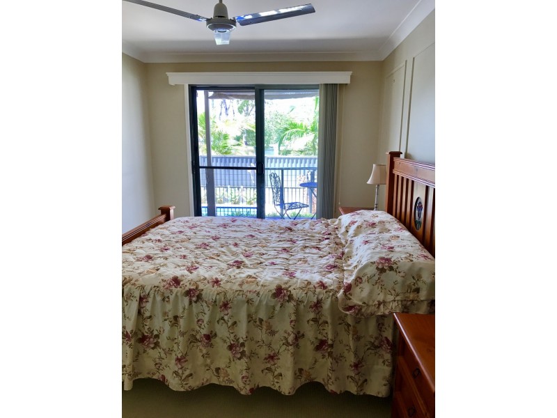 15 Sentosa Terrace, Macleay Island QLD 4184