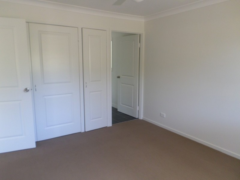 52 COOEE CRESCENT, Macleay Island QLD 4184