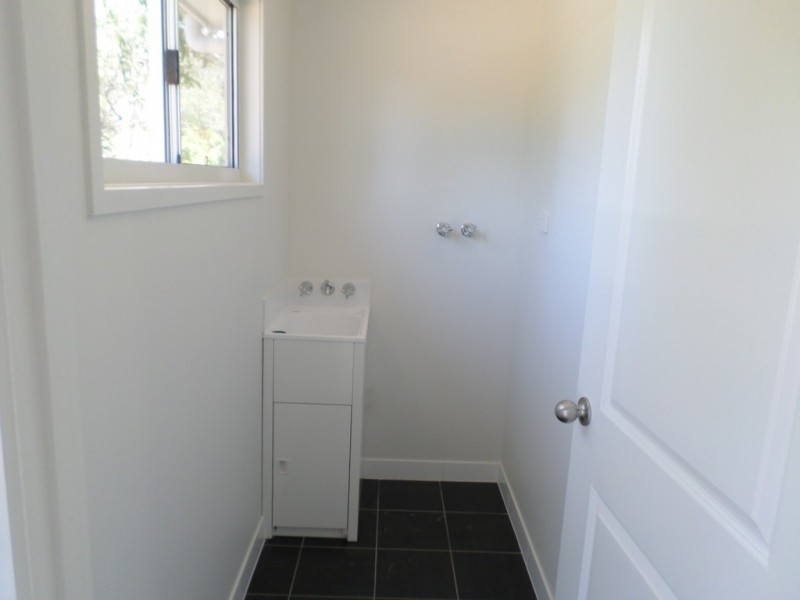 52 COOEE CRESCENT, Macleay Island QLD 4184