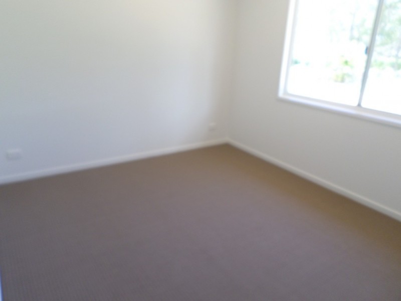 52 COOEE CRESCENT, Macleay Island QLD 4184
