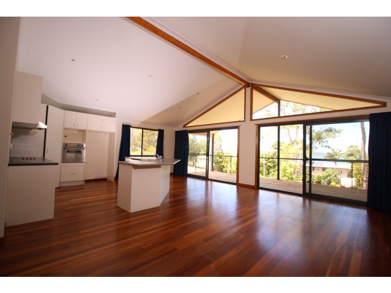 48 BEELONG STREET, Macleay Island QLD 4184