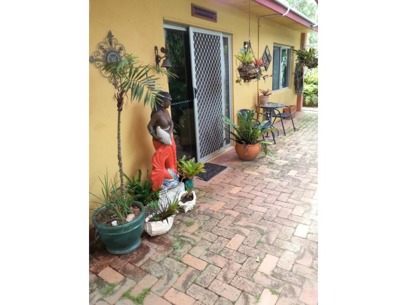 241 HIGH CENTRAL RD, Macleay Island QLD 4184