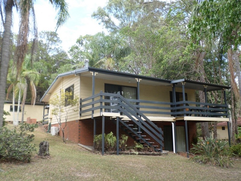48 COONDOOROOPA DRIVE, Macleay Island QLD 4184