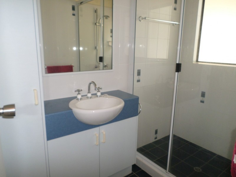 48 COONDOOROOPA DRIVE, Macleay Island QLD 4184