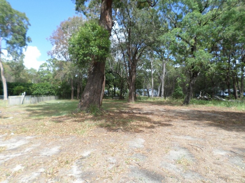 17 KATE STREET, Macleay Island QLD 4184