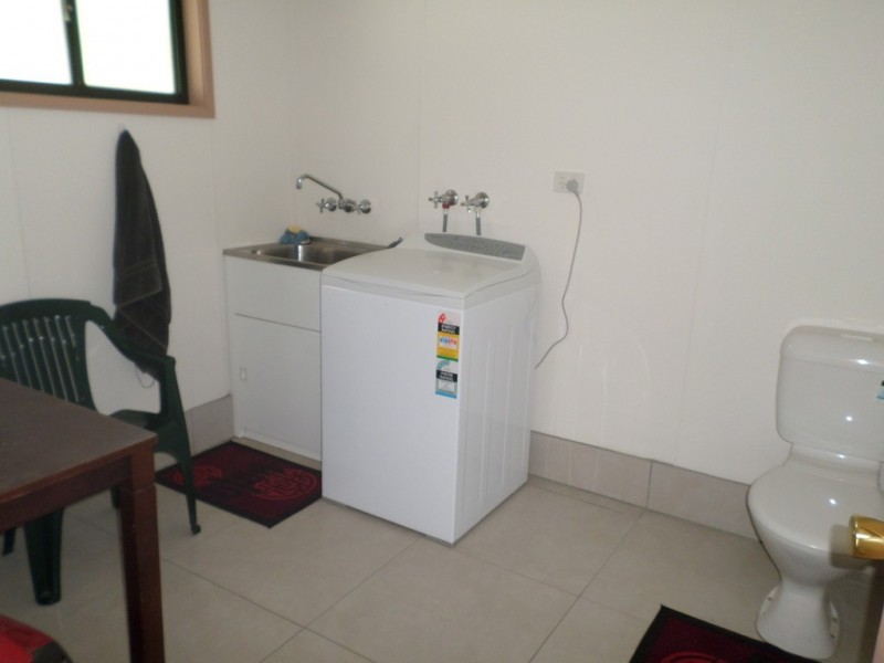 14 ALKIRA STREET, Macleay Island QLD 4184