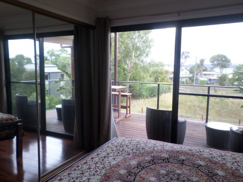 14 ALKIRA STREET, Macleay Island QLD 4184