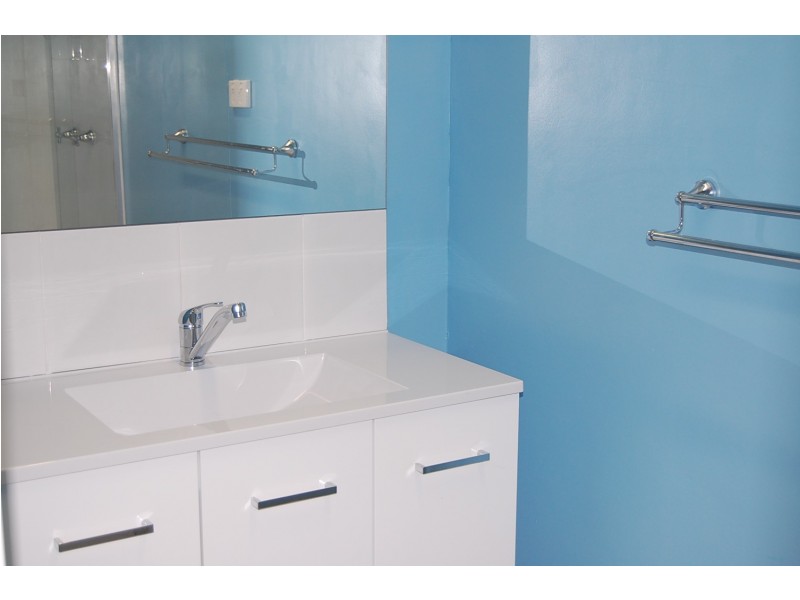 14 ALKIRA STREET, Macleay Island QLD 4184