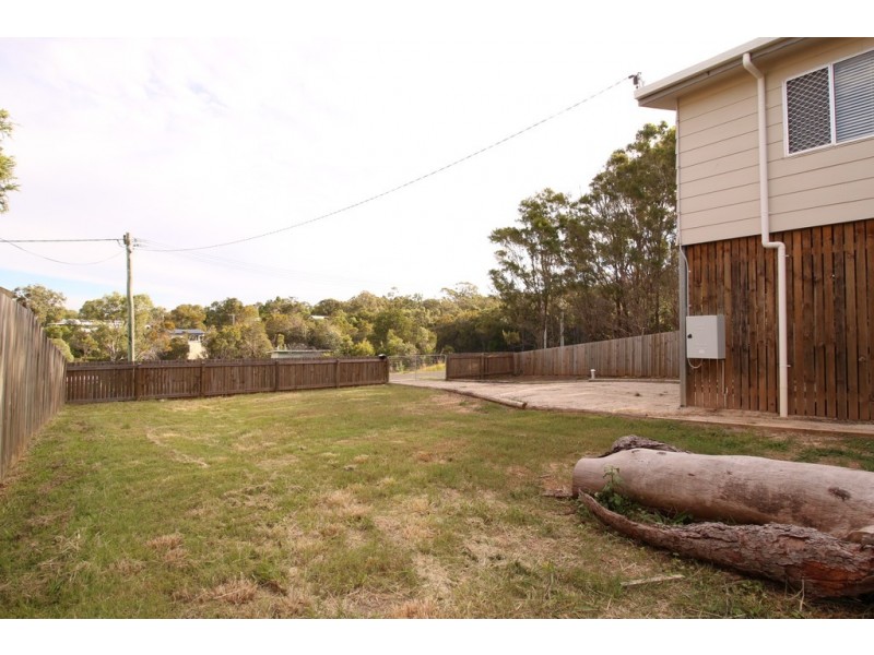 3 DEVIOT STREET, Macleay Island QLD 4184