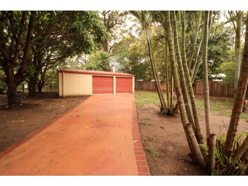 36 COAST ROAD, Macleay Island QLD 4184