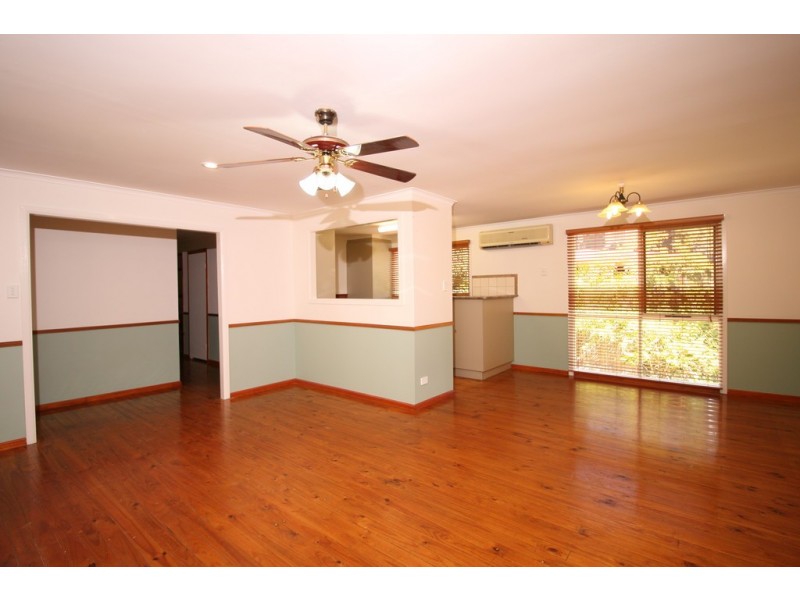 36 COAST ROAD, Macleay Island QLD 4184