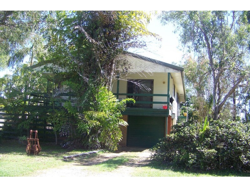 39-43 CREST HAVEN, Lamb Island QLD 4184