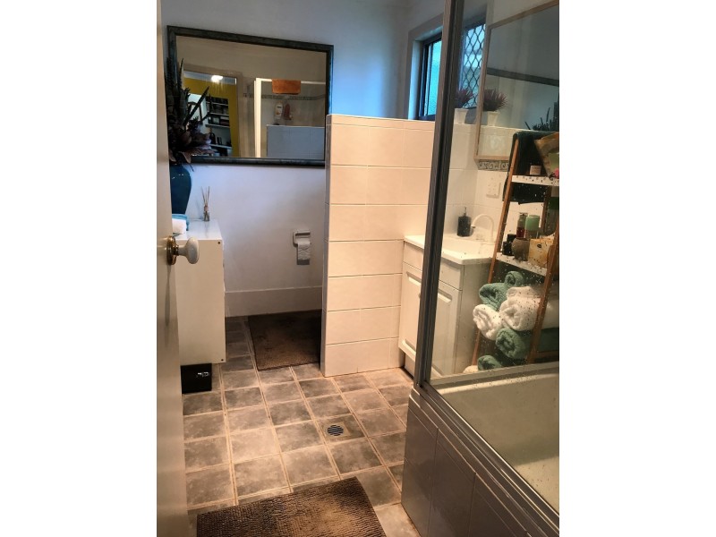 26 ILYA STREET, Macleay Island QLD 4184