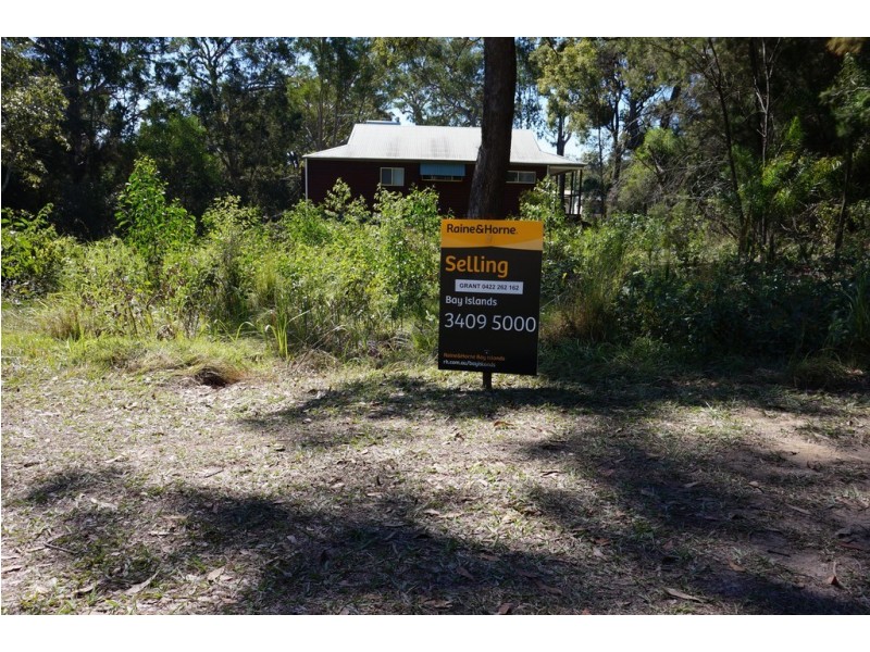 5 TUKKERI STREET, Macleay Island QLD 4184