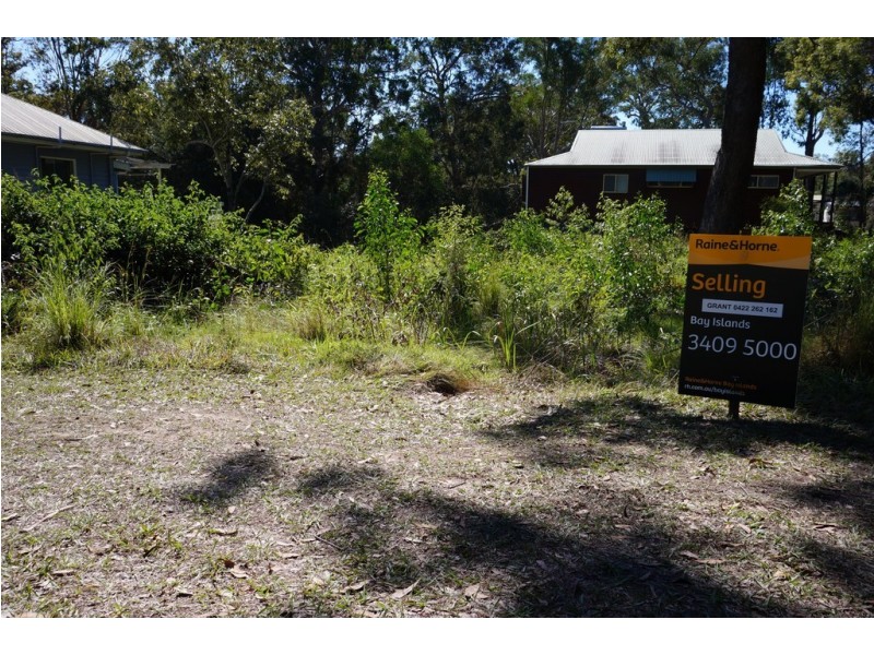 5 TUKKERI STREET, Macleay Island QLD 4184