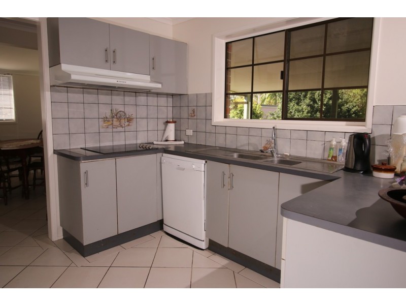 57 Coondooroopa Drive, Macleay Island QLD 4184