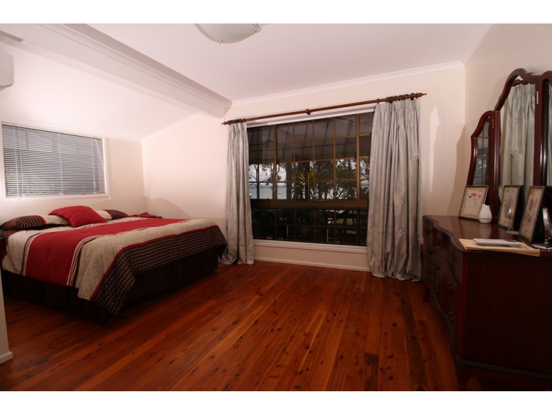 57 Coondooroopa Drive, Macleay Island QLD 4184