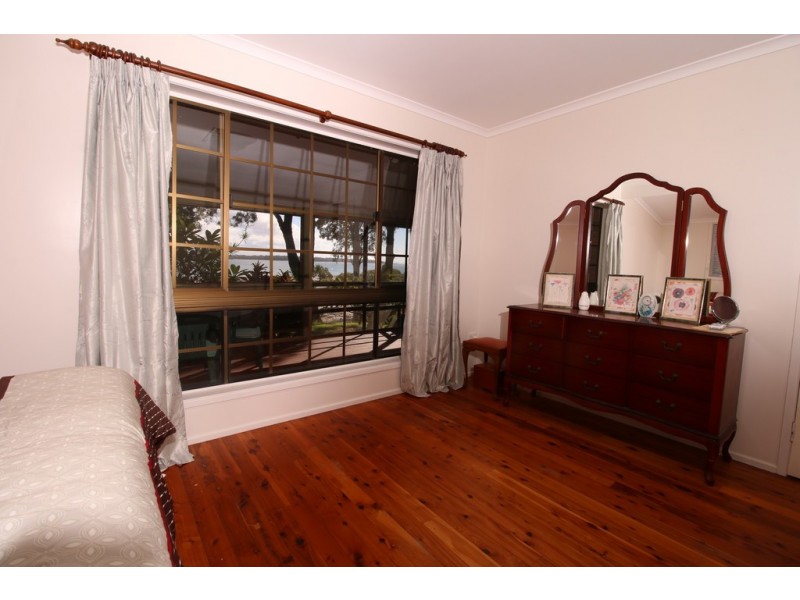 57 Coondooroopa Drive, Macleay Island QLD 4184