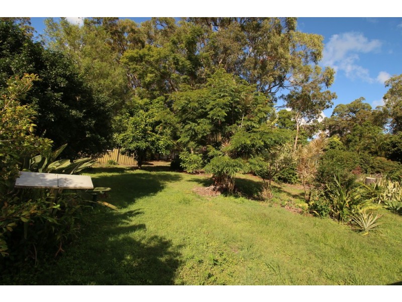 57 Coondooroopa Drive, Macleay Island QLD 4184
