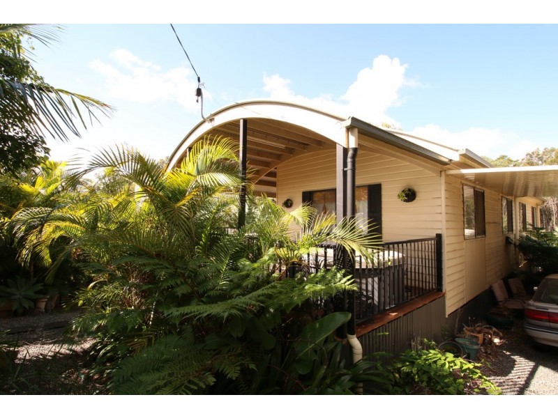 26 George Street, Macleay Island QLD 4184