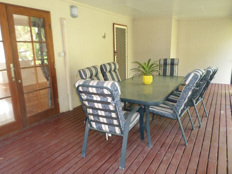 9 ARUMA STREET, Macleay Island QLD 4184