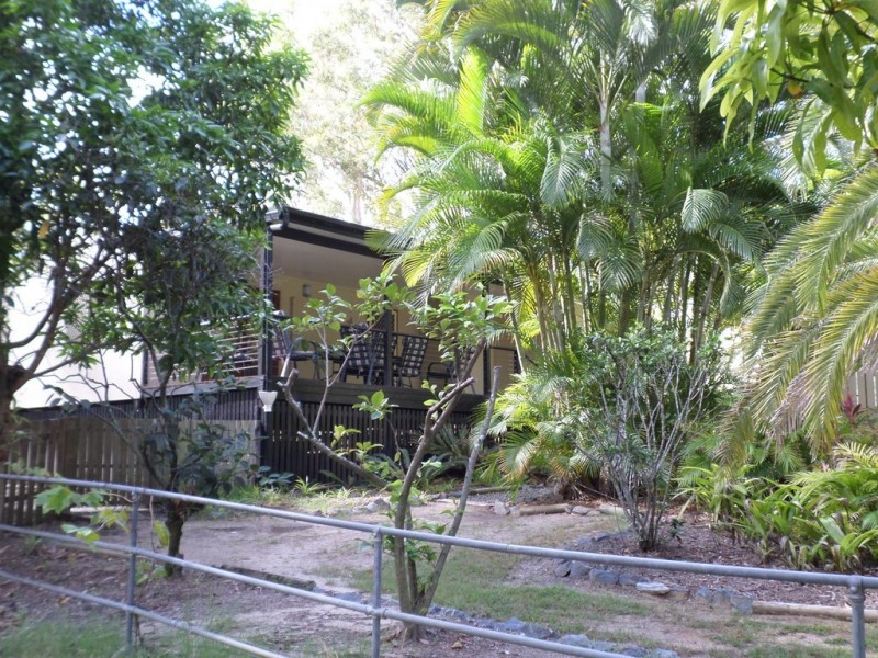 9 ARUMA STREET, Macleay Island QLD 4184