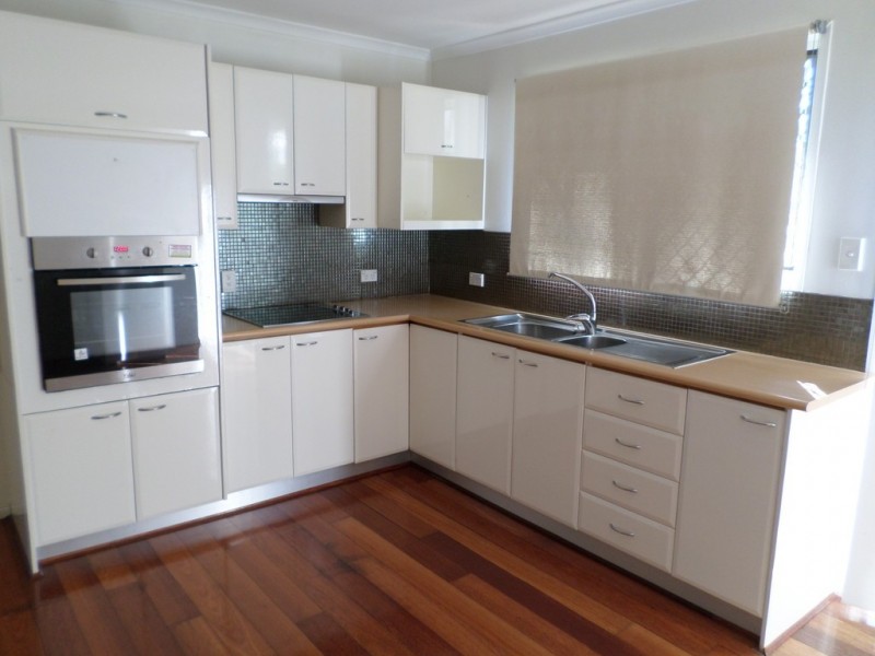 9 ARUMA STREET, Macleay Island QLD 4184