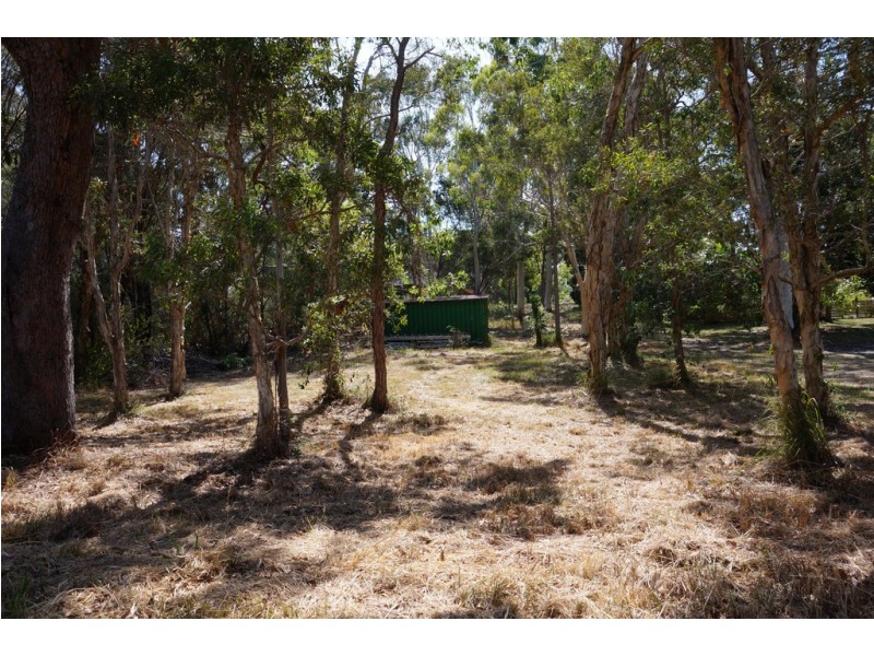 7 KARDINIA STREET, Macleay Island QLD 4184