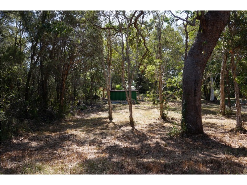 7 KARDINIA STREET, Macleay Island QLD 4184