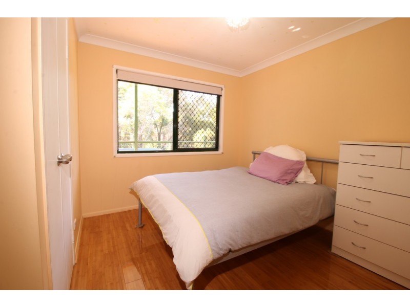 23 SQUIRE STREET, Macleay Island QLD 4184