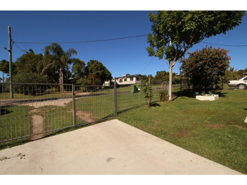 23 SQUIRE STREET, Macleay Island QLD 4184