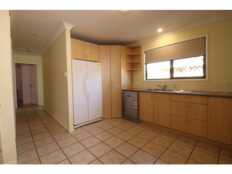 23 SQUIRE STREET, Macleay Island QLD 4184
