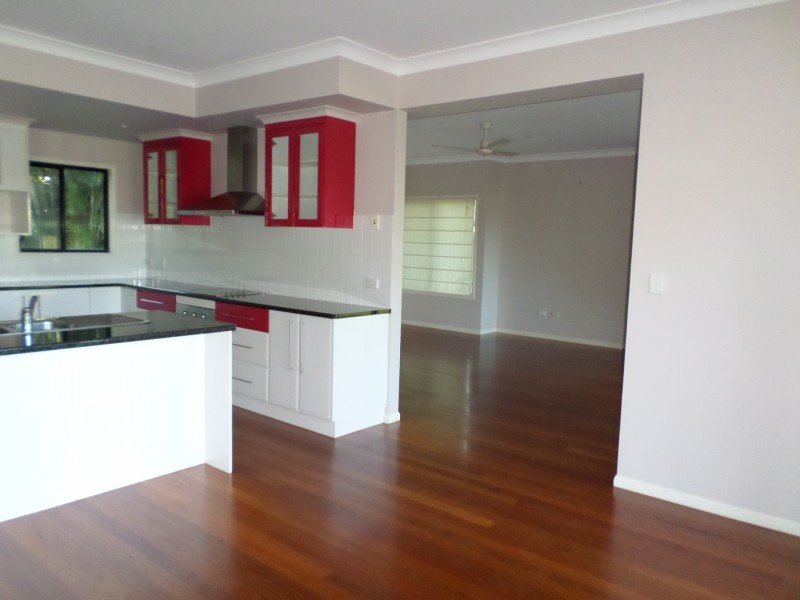 15 MAWARRA STREET, Macleay Island QLD 4184
