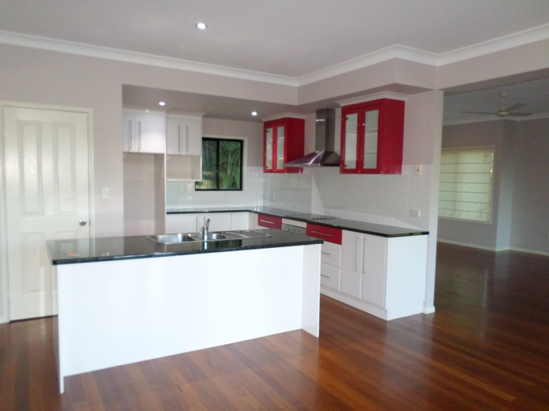 15 MAWARRA STREET, Macleay Island QLD 4184